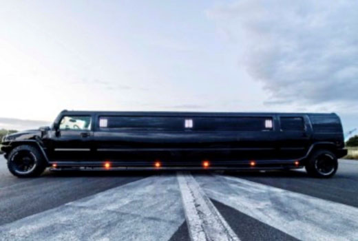 Schwarze Hummer Stretchlimousine Aachen