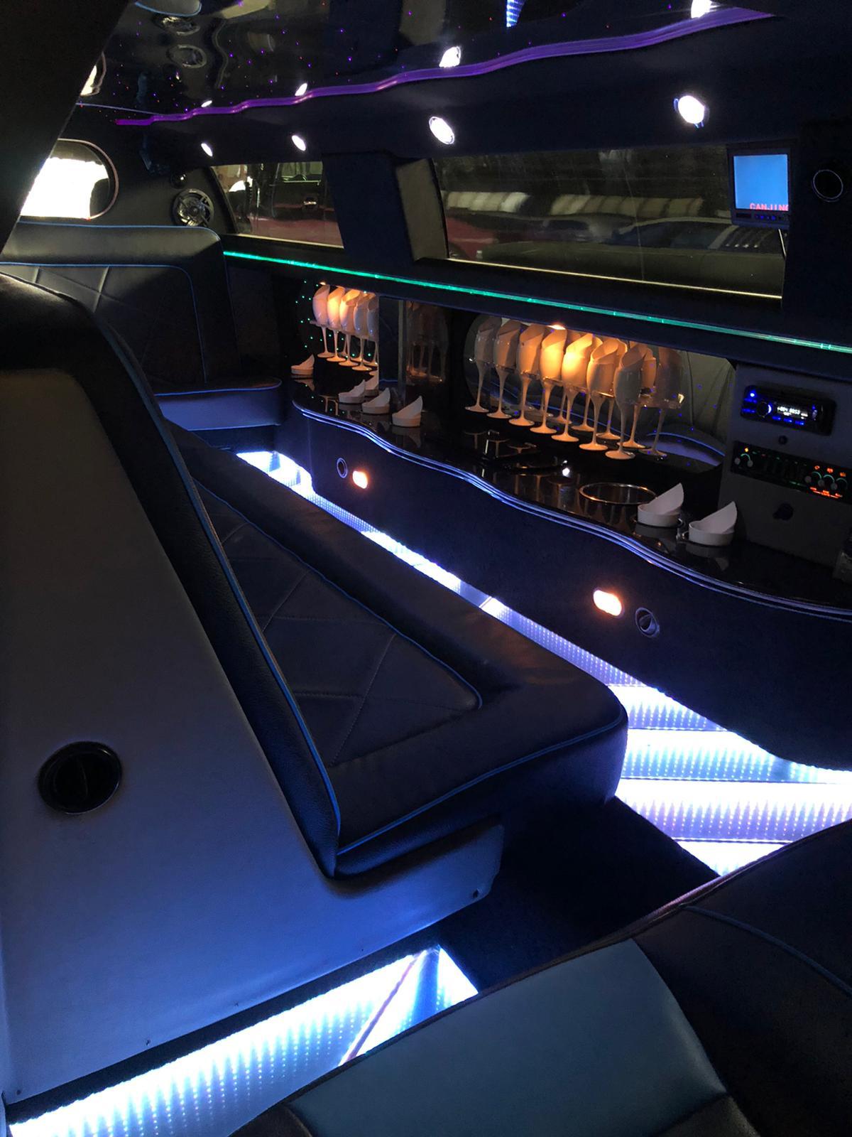 Pinke Stretchlimousine Bochum